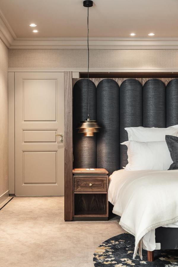 Hotel 717 Άμστερνταμ Εξωτερικό φωτογραφία A bedroom at the hotel