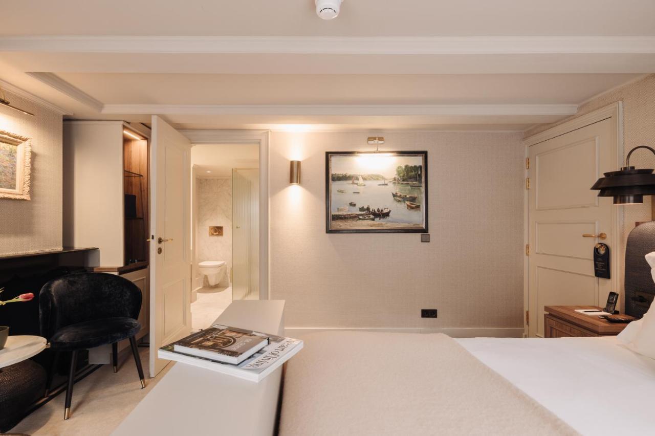 Hotel 717 Άμστερνταμ Εξωτερικό φωτογραφία A room at the hotel